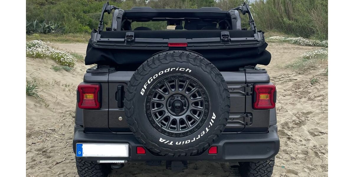 Jeep Wrangler 64.000 km 39.990 &euro; Rheinböllen 55494