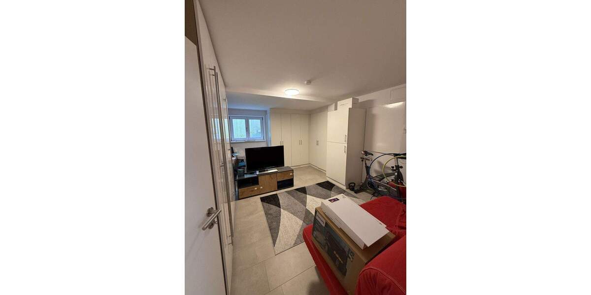 Reihenmittelhaus München Untergiesing-Harlaching - 5 Zimmer, 117 m&sup2;, 2.900&euro; | Angebot:24937018