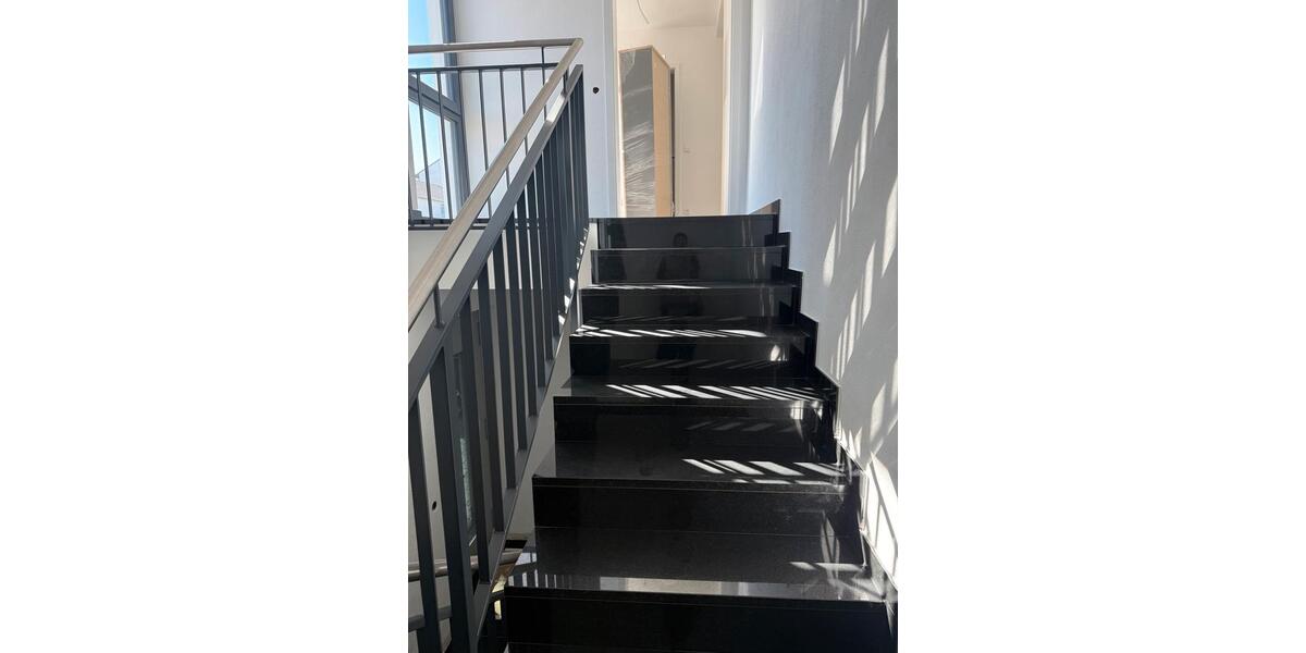 Maisonettenwohnung Nierstein - 5 Zimmer, 121 m&sup2;, 1.950&euro; | Angebot:26405795