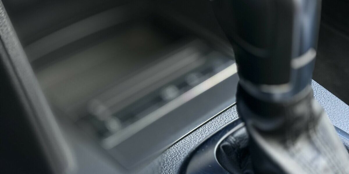 VW Touran Cross / 2,0 TDI / 170 PS / PANO / 7 Sitze 185.000 km 12.790 &euro; Mönchengladbach 41066