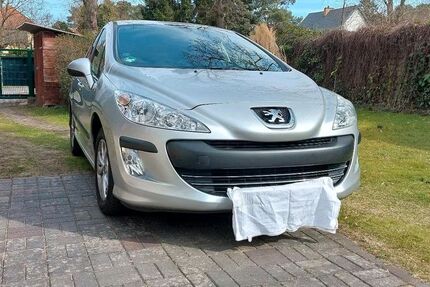 Peugeot 308 74.000 km 4.699 &euro; Zeuthen 15738