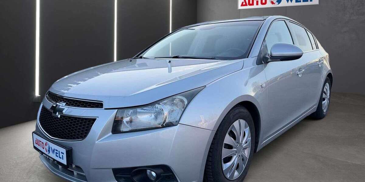 Chevrolet Cruze 101.667 km 6.490 &euro; Sandersdorf-Brehna 06796