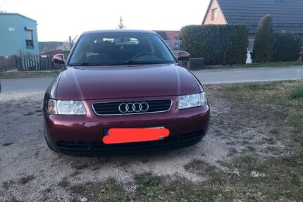 Audi A3 136.200 km 3.250 &euro; Neuhaus 91284