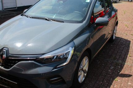 Renault Clio 82.900 km 10.900 € Köthen 06366