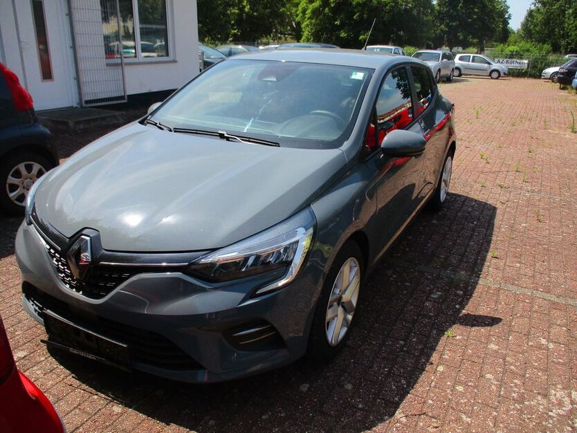 Renault Clio 82.900 km 10.900 € Köthen 06366