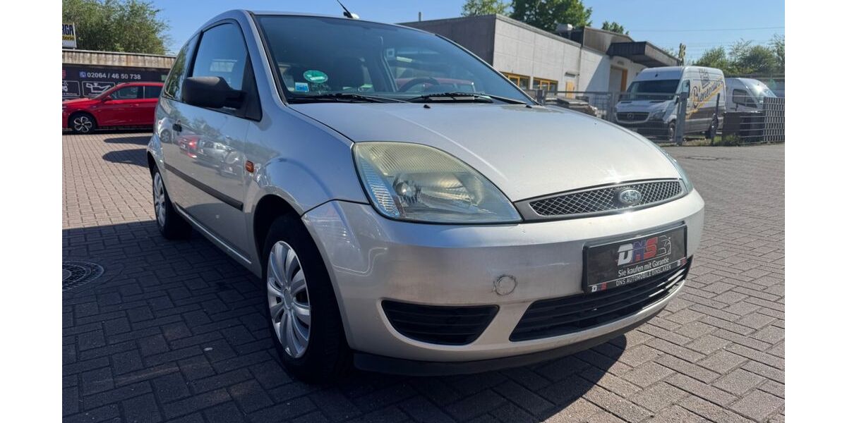 Ford Fiesta 221.700 km 2.200 &euro; Dinslaken 46537