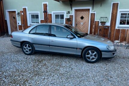 Opel Omega