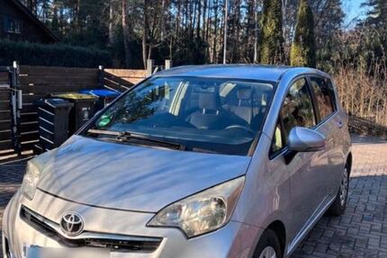 Toyota Verso-S 94.000 km 6.800 &euro; Velten 16727