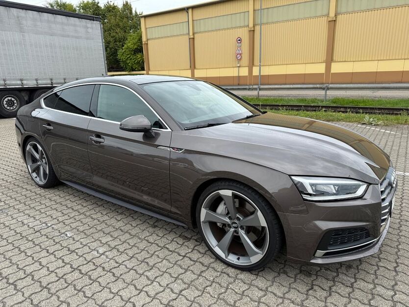 Audi A5 128.000 km 28.990 € Germersheim 76726