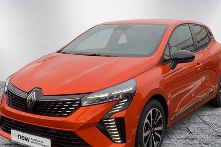 Renault Clio 7.704 km 22.300 € Lübeck 23560