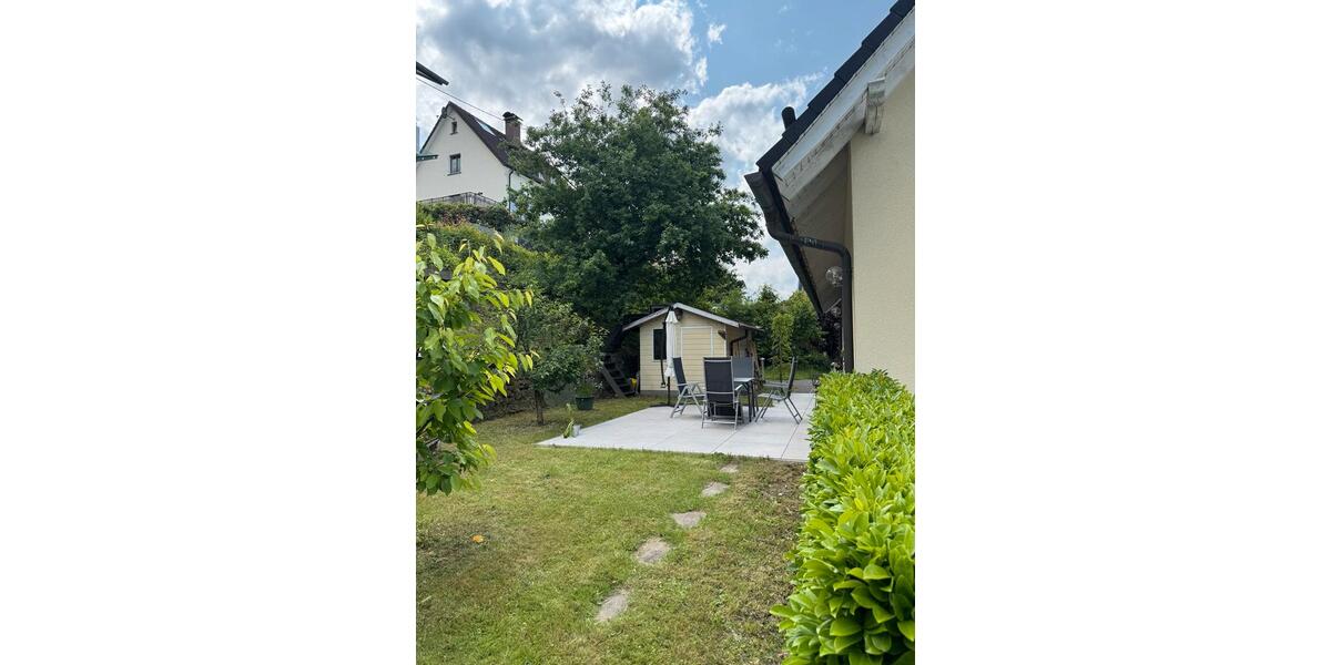 Doppelhaushälfte Lennestadt - 7.5 Zimmer, 145 m&sup2;, 379.000&euro; | Angebot:27048330