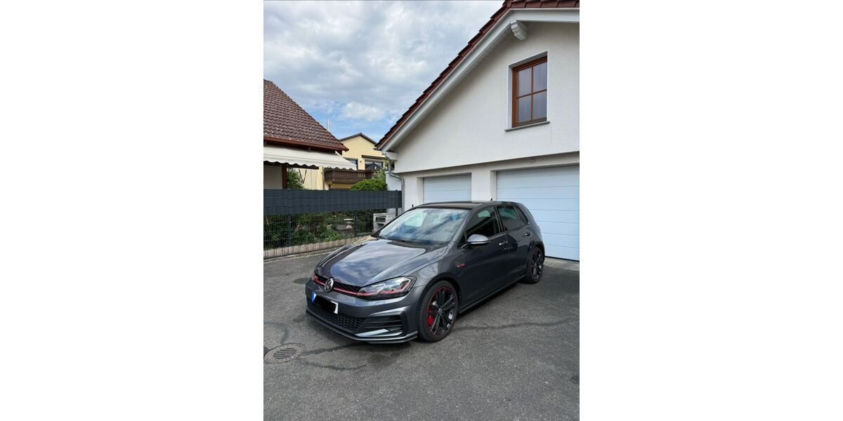 VW Golf 73.000 km 22.990 &euro; Mainhausen 63533