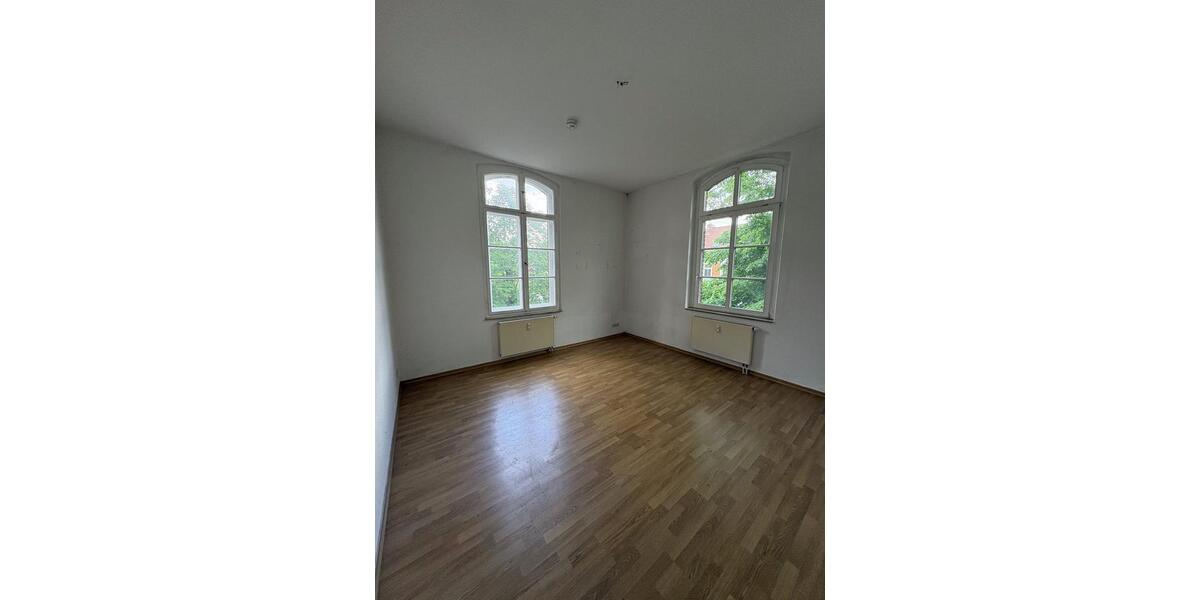 Etagenwohnung Jüterbog - 3 Zimmer, 91 m&sup2;, 600&euro; | Angebot:26664640
