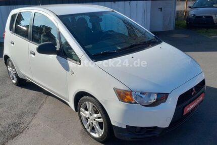 Mitsubishi Colt 100.600 km 4.995 &euro; Dresden 01279
