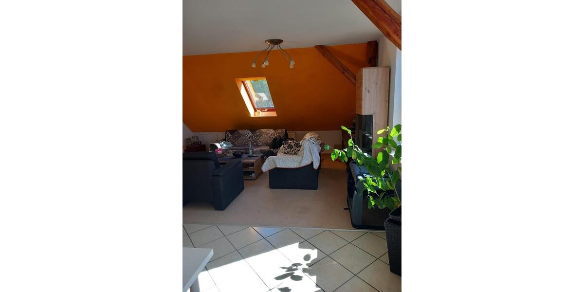 Dachgeschoßwohnung Aerzen - 4 Zimmer, 110 m&sup2;, 620&euro; | Angebot:26253779