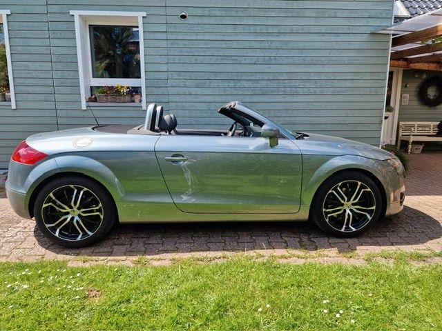 Audi TT 179.900 km 7.900 &euro; Nideggen 52385
