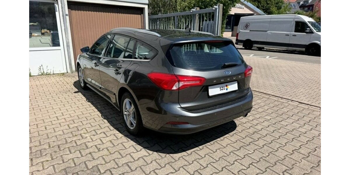 Ford Focus Navi Temp Spurh CarPlay 6xServ GARANTIE 40.000 km 14.500 &euro; Erftstadt 50374