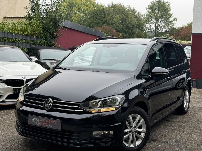 VW Touran 125.000 km 16.490 € Castrop-Rauxel 44575