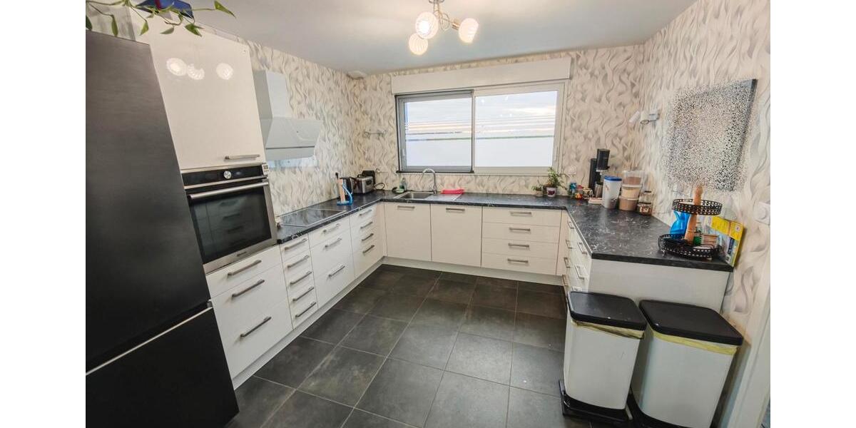 Etagenwohnung Neuenburg am Rhein - 4.5 Zimmer, 114 m&sup2;, 1.950&euro; | Angebot:26138403