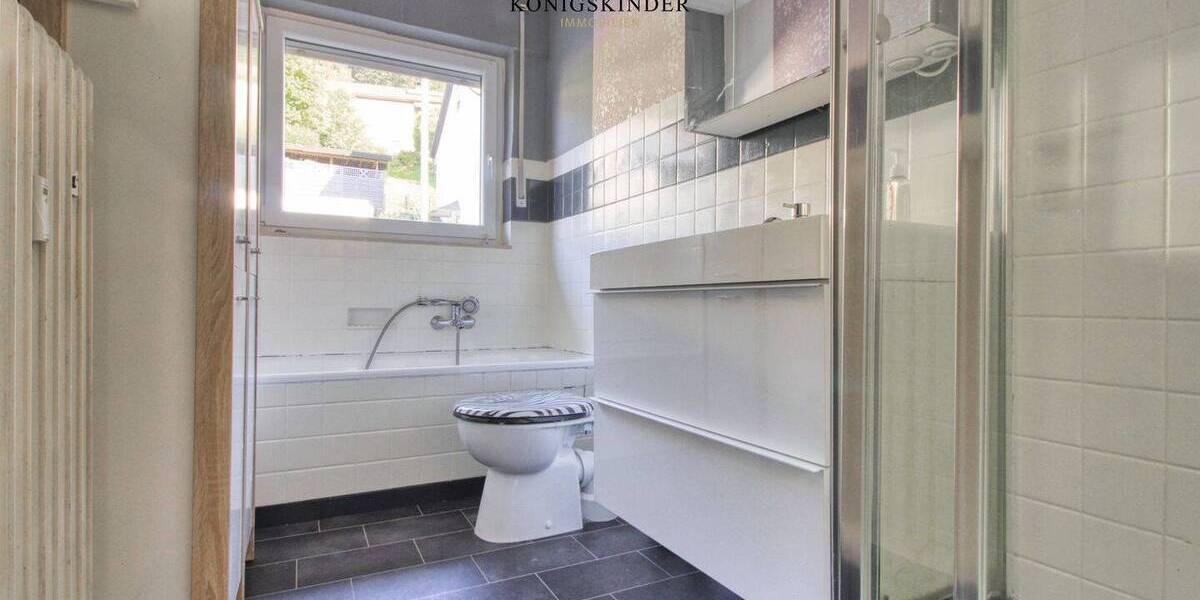 Mehrfamilienhaus, Wohnhaus Nordrach - 9 Zimmer, 230 m&sup2;, 450.000&euro; | Angebot:26797313
