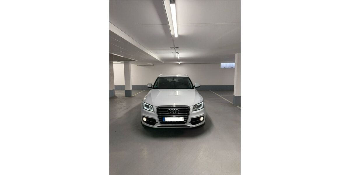 Audi Q5 262.000 km 12.399 &euro; Aachen 52074