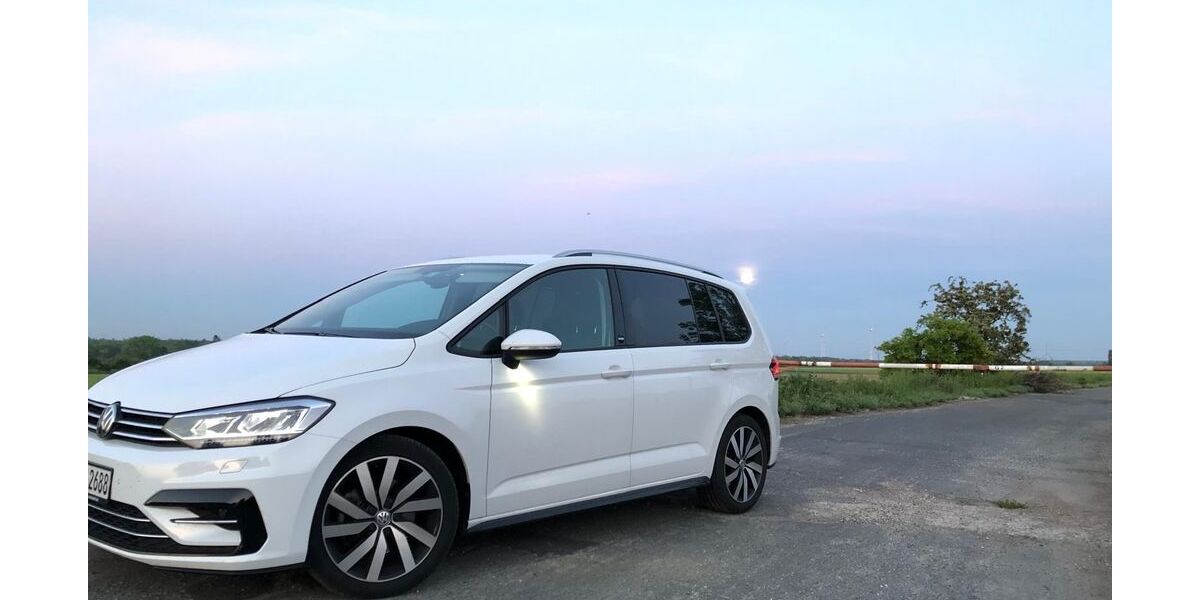 VW Touran 235.000 km 9.999 &euro; Merseburg 06217