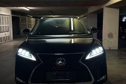 Lexus RX 450 14.328 km 52.000 &euro; Ravensburg 88213
