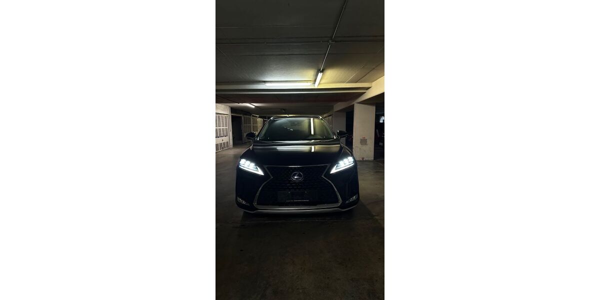 Lexus RX 450 14.328 km 52.000 &euro; Ravensburg 88213