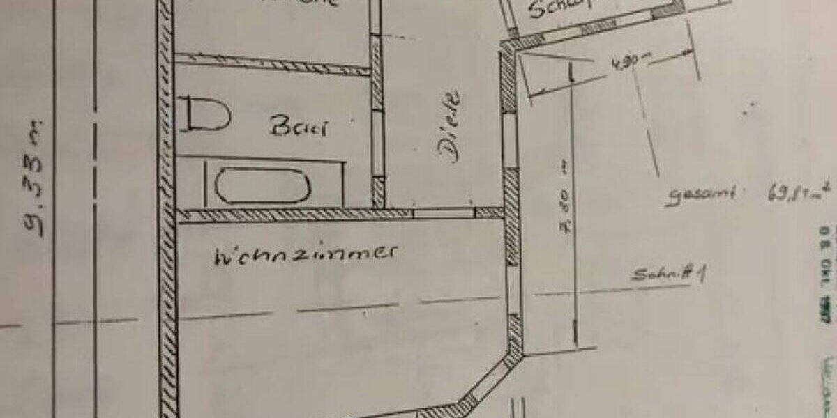 Mehrfamilienhaus, Wohnhaus Sachsen - Limbach-Oberfrohna Limbach-Oberfrohna - 3 Zimmer, 71 m&sup2;, 480&euro; | Angebot:26913716