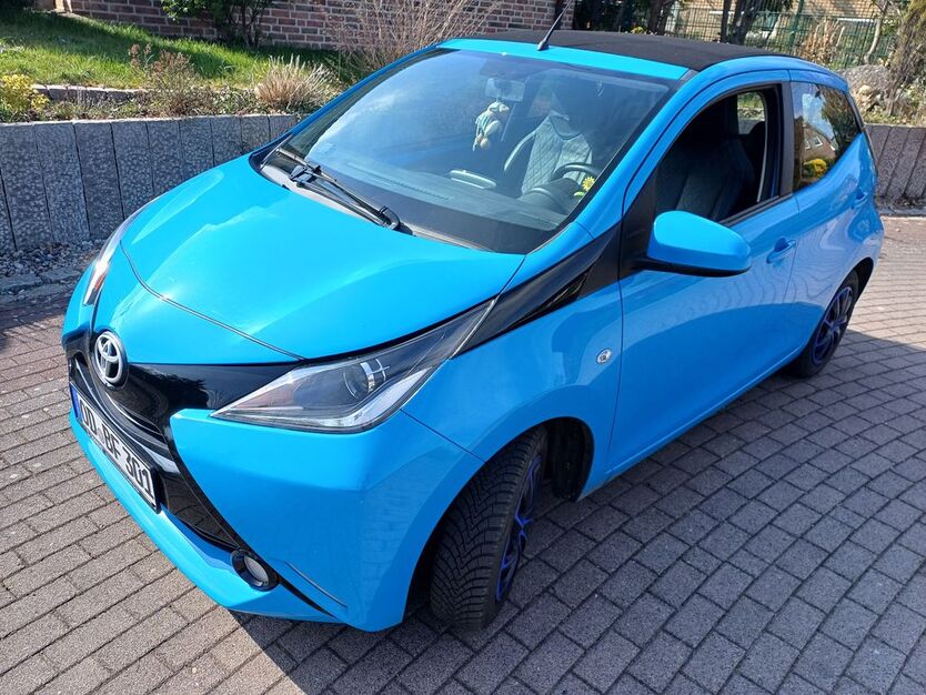 Toyota Aygo (X) 57.958 km 9.599 € Elmenhorst 23869