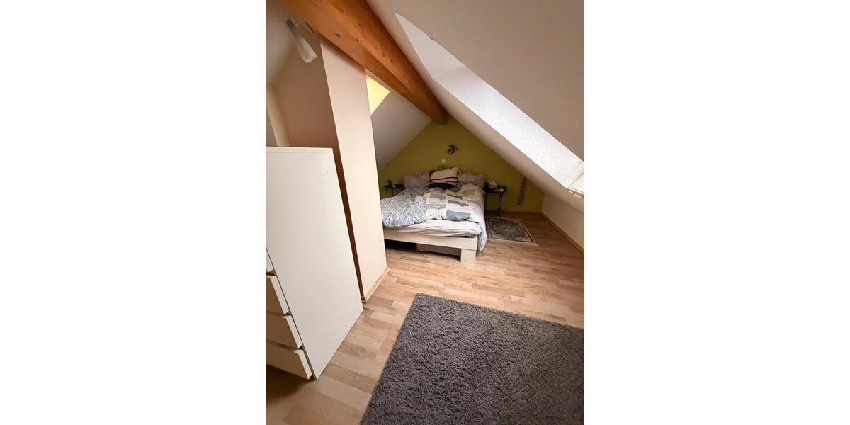 Dachgeschoßwohnung Attendorn - 2 Zimmer, 54 m&sup2;, 1.200&euro; | Angebot:26110151