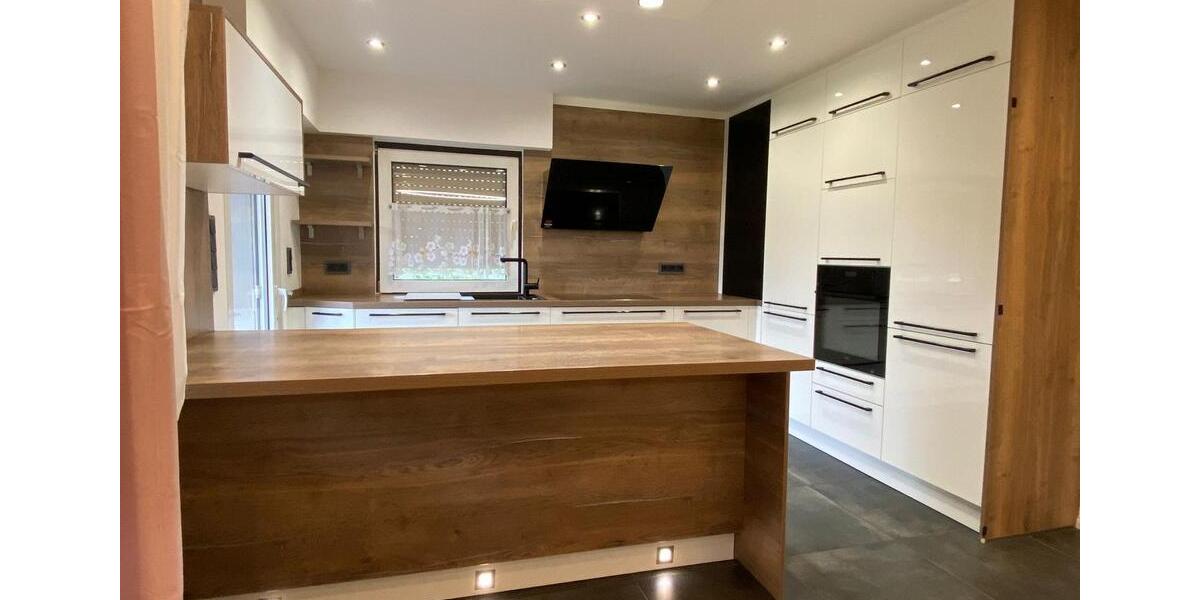 Mehrfamilienhaus, Wohnhaus Arnsberg - 7 Zimmer, 170 m&sup2;, 525.000&euro; | Angebot:26974856
