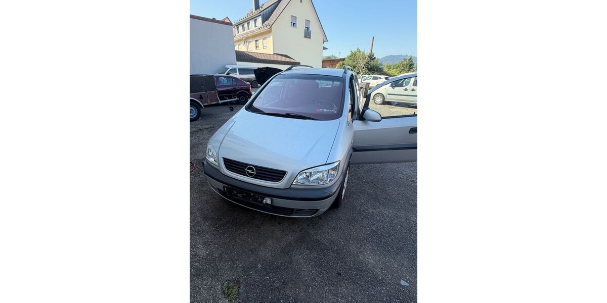 Opel Zafira 119.000 km 2.799 &euro; Gengenbach 77723