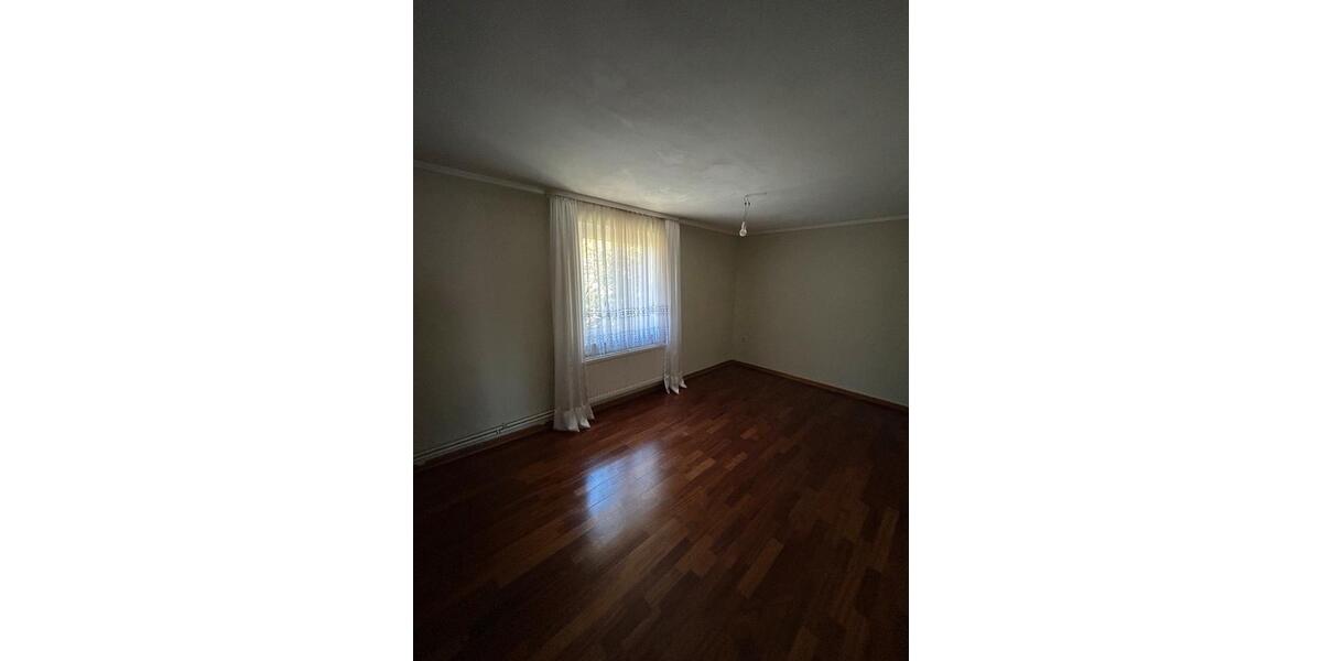 Einfamilienhaus Rösrath - 4 Zimmer, 120 m&sup2;, 1.500&euro; | Angebot:26406098