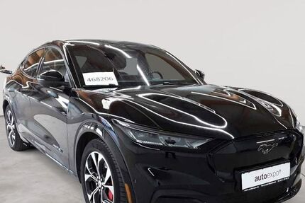 Ford Mustang Mach-E 73.139 km 29.989 &euro; Fernwald-Steinbach 35463