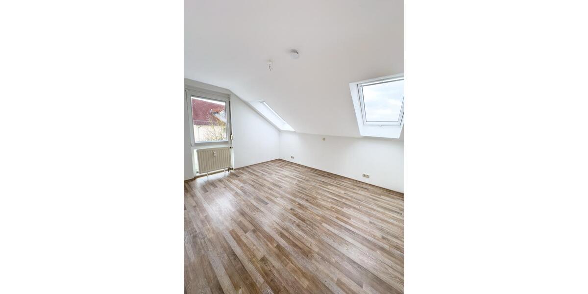 Etagenwohnung Pfedelbach - 3 Zimmer, 75 m&sup2;, 950&euro; | Angebot:24817776