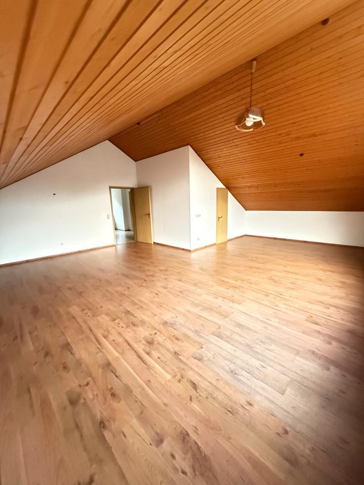 Wohnung auf 2 Etagen zu vermieten ab dem 01.07.2025
