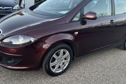 Seat Altea 219.000 km 2.950 &euro; Dachau (bei München) 85221