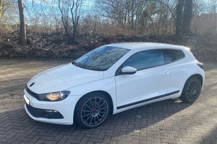 VW Scirocco 144.000 km 8.699 &euro; Edewecht 26188