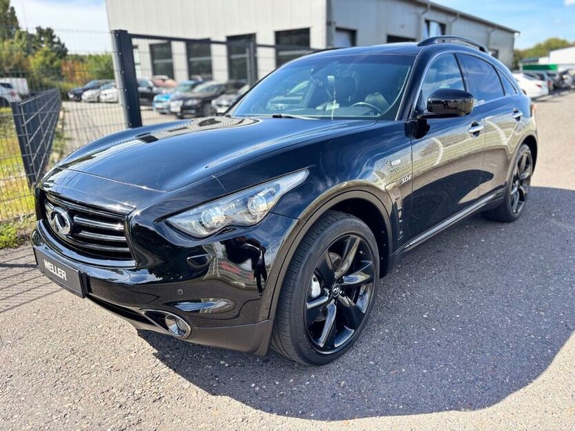 QX70