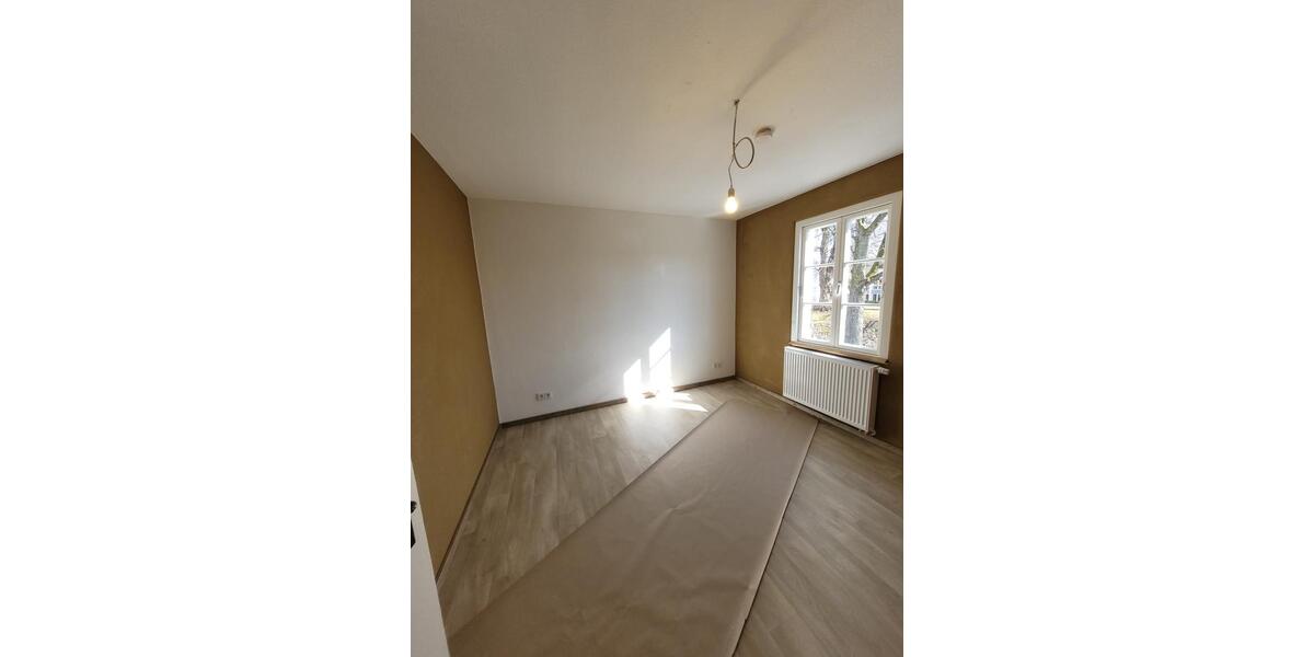 Etagenwohnung Nümbrecht - 2 Zimmer, 76 m&sup2;, 830&euro; | Angebot:25404212