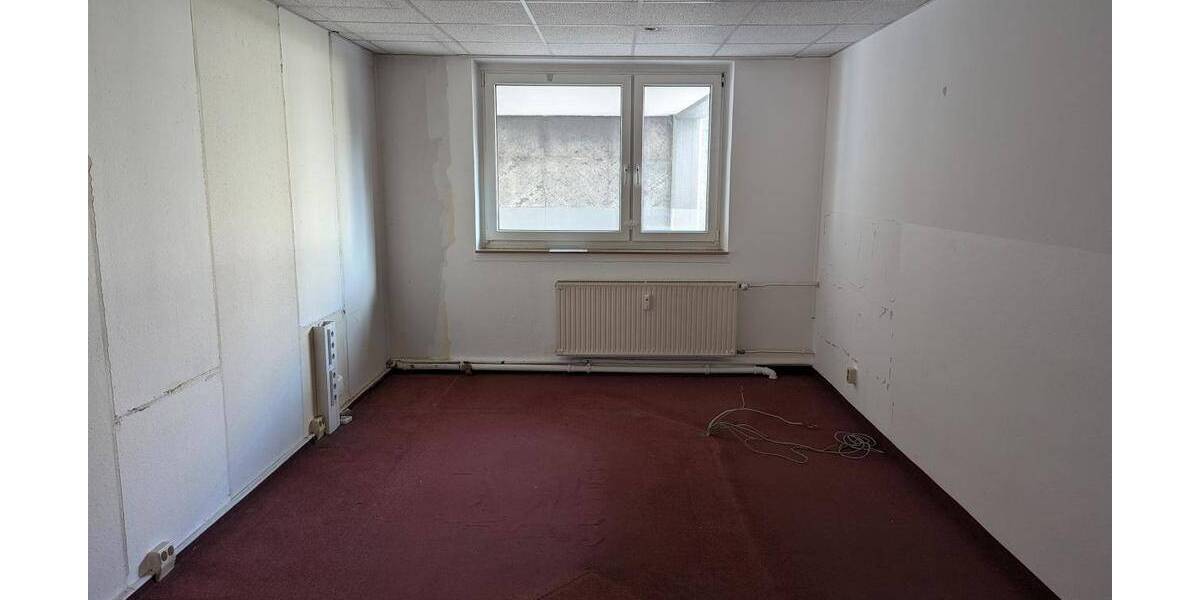 Gewerbeobjekt Chemnitz Zentrum - 8 Zimmer, 138 m&sup2;, 1.375&euro; | Angebot:26695881