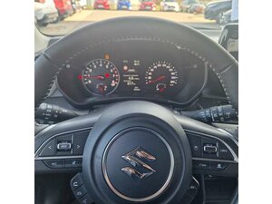 Suzuki Swift 1.2 Dualjet Hybrid MT Comfort+ Garantie 4.800 km 20.650 &euro; Obrigheim-Asbach 74847