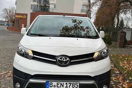 Toyota Proace City 61.086 km 13.999 € Berlin 13581