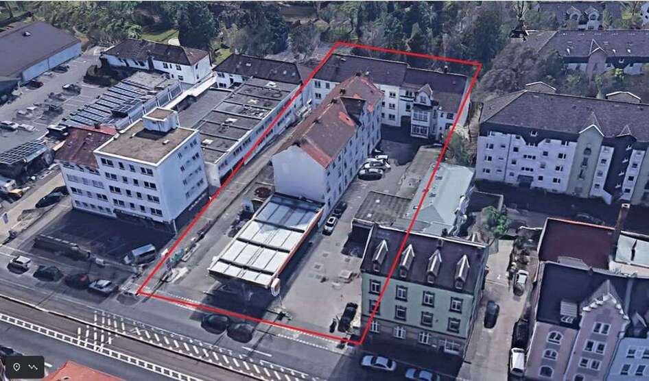 Haus zum Kaufen in Frankfurt am Main 4.800.000 € 1687 m²