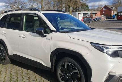 Subaru Forester 2.500 km 40.990 &euro; Gütersloh 33334