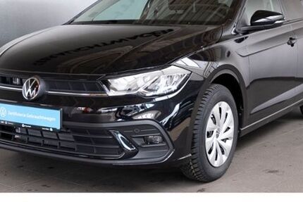 VW Polo 14.000 km 22.380 &euro; Hüttenberg-Rechtenbach 35625