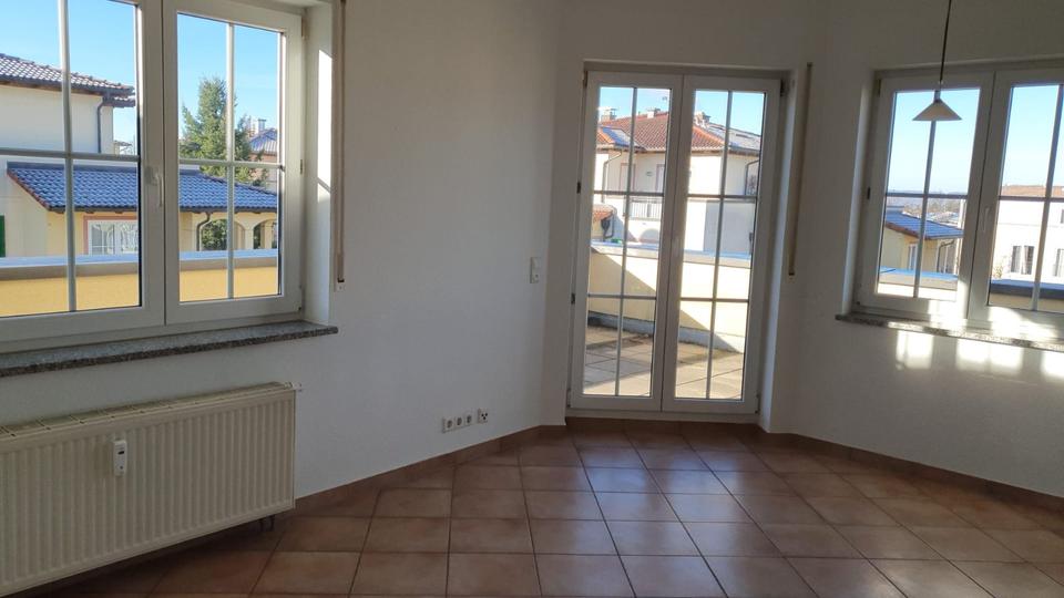 Dachgeschoßwohnung Denzlingen - 2 Zimmer, 68 m&sup2;, 950&euro; | Angebot:24767564