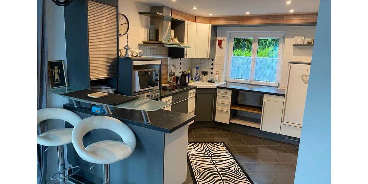 Mehrfamilienhaus, Wohnhaus Regen - 8 Zimmer, 203 m&sup2;, 1.600&euro; | Angebot:26343571