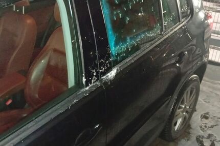 VW Tiguan 171.000 km 6.500 &euro; pinneberg 25421